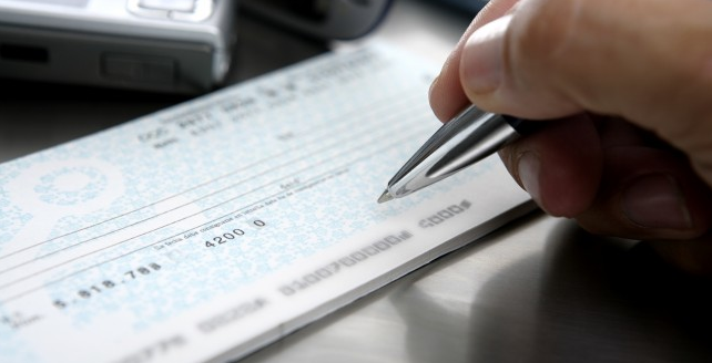 Motivos por los cuales se hacen devoluciones de cheques en Colombia.
